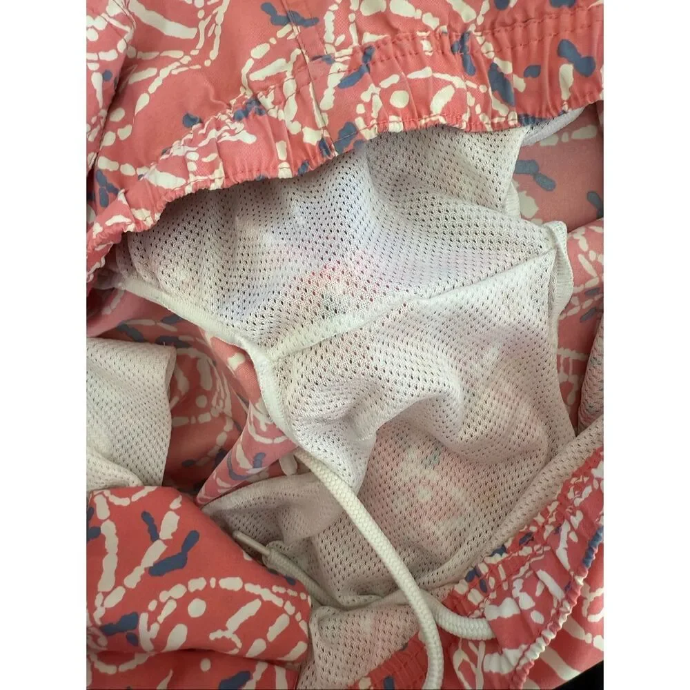 Vineyard Vines Chappy Pink Fish Skeleton Swim Trunks $100 XS
